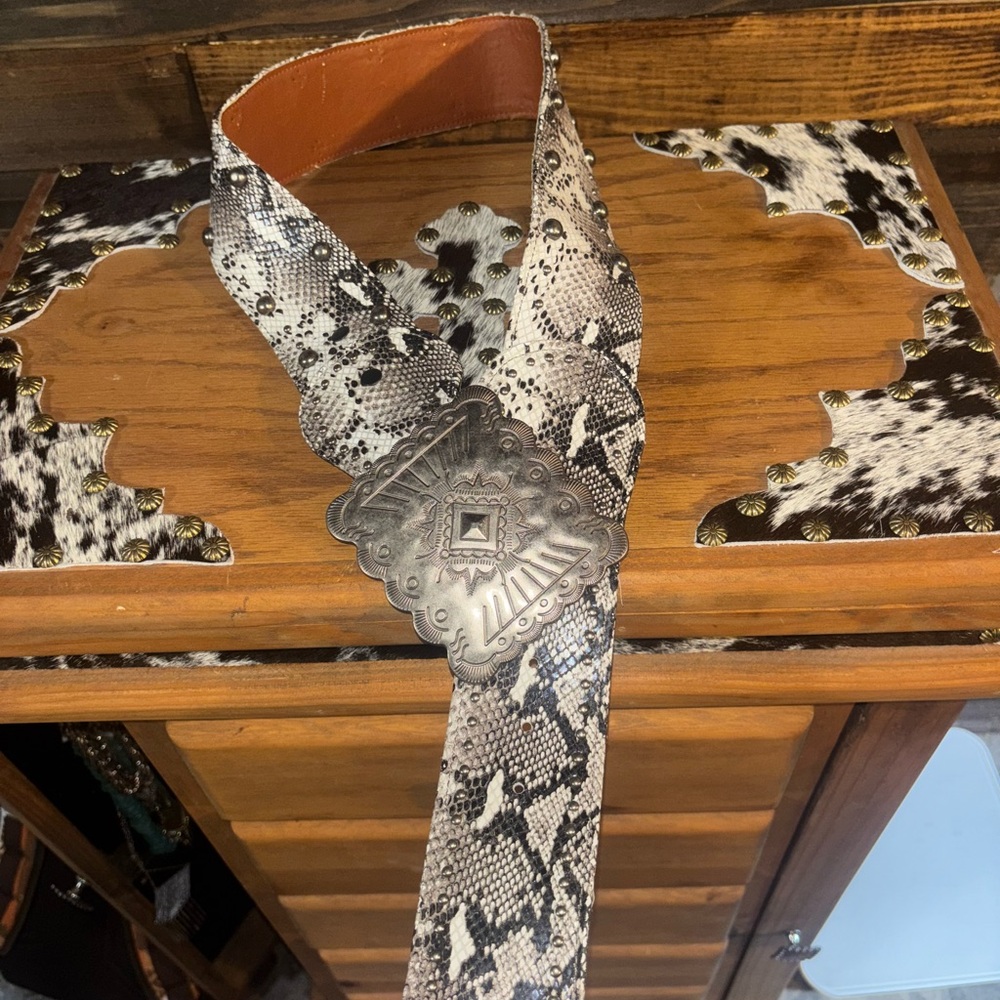 Western Snakeskin Belt with Intricate Silver Buckle